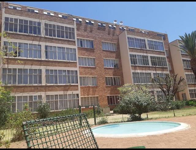 1 BEDROOM APARTMENT FOR SALE IN PARKTOWN